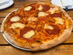 -城市大道红炉披萨烘焙坊