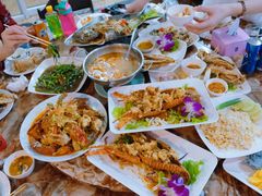-两兄弟Song Pee Nong(2号店)