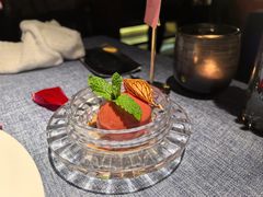 -弦月窗LUNETTE BY AMANDA(复兴路店)