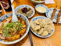 卤煮火烧-门框胡同百年卤煮(新街口店)