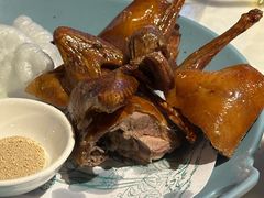 -东南里湖景餐厅·新闽菜(浦西万达店)
