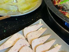 -茅草房·河畔园林火锅