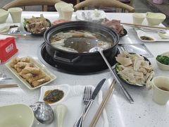 -牛知府云南菌汤鲜牛肉火锅(肖家湾店)