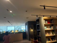 -魔方城市书房(中街益田店)