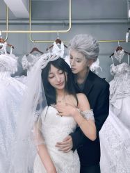 -莫小姐婚纱