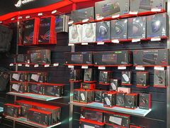 -ROG玩家国度(烟台众诚店)