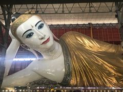 -ခြောက်ထပ်ကြီးရွှေသာလျောင်းဘုရားကြီး