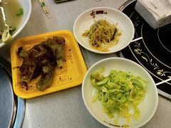 -老东镇啤酒屋海鲜加工·蒸汽海鲜·海鲜烧烤(台东店)