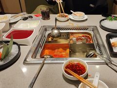 -海底捞火锅(高新万达店)