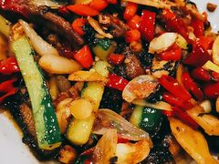 -吃饭皇帝大土家民族菜(正大广场店)