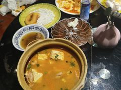 -东口码头·烧鸽子·鱼头泡饼·地方菜(金鹰悦城店)