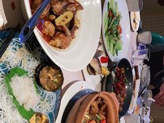 -匠心牛公馆·潮汕牛肉海鲜火锅(索菲特店)