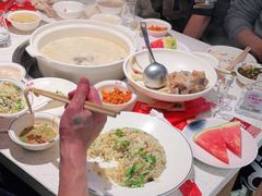 -三人行骨头王火锅(长寿店)