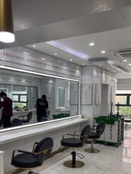 -镁连社·美联社