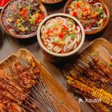 苏州探店🍻夏日夜晚在淮海街喝酒撸串吃冒菜