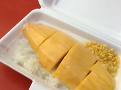 -芒果糯米饭摊子