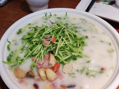 -鱼亨小鲜酸菜鱼(大信店)