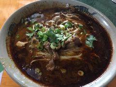 -丁丁猫重庆小面(徐州路店)