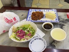 -海碗居老北京炸酱面(增光路店)