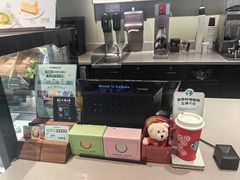 -星巴克臻选(上海中环广场2F店)