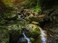 -雁荡山三折瀑景区