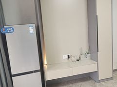 -秀沿路(地铁站)