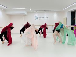 -佑宁舞蹈工作室