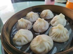 蟹黄汤包-食惠里小笼包面馆(越秀店)