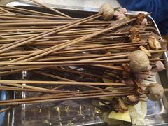 -钢管厂五区小郡肝串串香(蜀都万达店)
