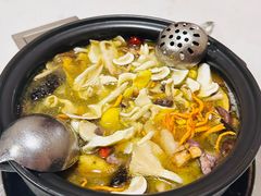 -菌之家·专业纯野生菌火锅·特色炒菌