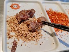 沾芝麻和细料-白玉·朝鲜族烤串(深圳Kkone店)