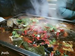 -老东镇啤酒屋海鲜加工·蒸汽海鲜·海鲜烧烤(台东店)