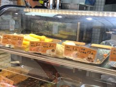 面包甜点陈列柜-明早见·点心大师(三马路店)