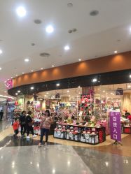 -莫莉幻想儿童乐园(武汉经开永旺店)