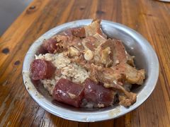 -梁阿婆廿年老牌扣肉糯米饭