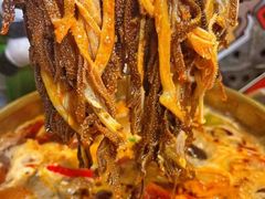 -毛肚向右·川渝毛肚王(经开永旺店)