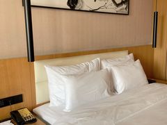 -优逸酒店(柳州窑埠古镇万象城店)