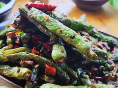 -郑件洋芋饭庄