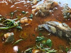 -魏四小鱼锅贴王