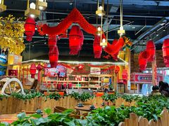 -老滇山寨•云南特色菜•地方菜•民族风情歌舞表演(金碧店)