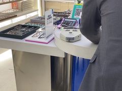 -视野联行眼镜·蔡司·尼康战略合作店(城西银泰店)