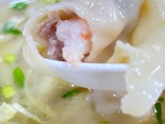 -绿杨馄饨临顿路店