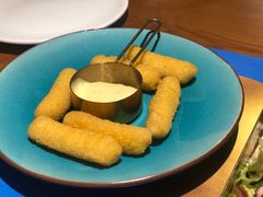 莫扎里拉奶酪棒-HELLO MUSAE 拾光缪斯餐厅·纯正希腊风味(苏州中心店)