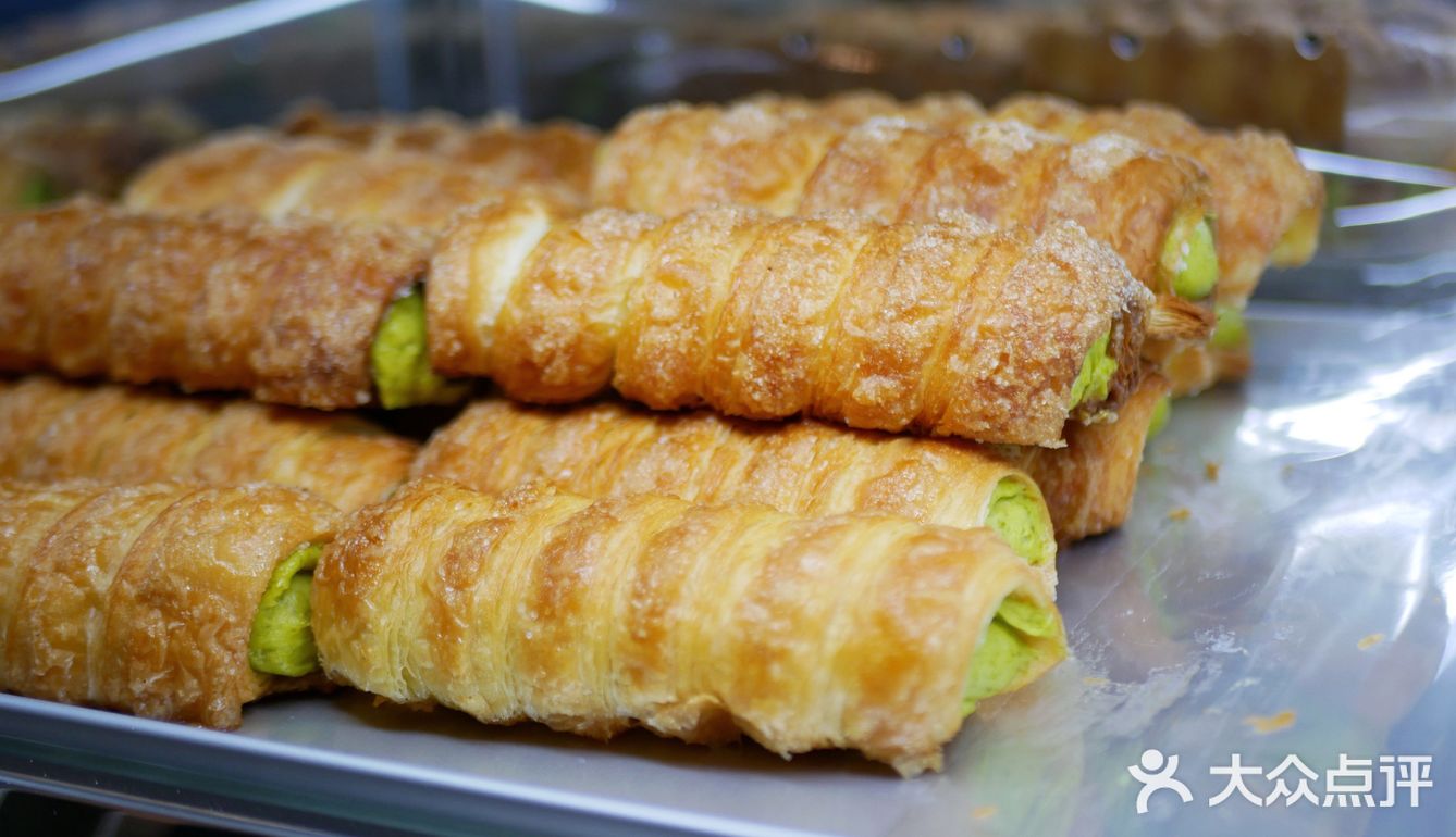 能让我心甘情愿排队，这家店一定有du[捂脸]