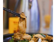 铁板姜葱生蚝-老字号蛇口德记烧腊饭店·海鲜加工