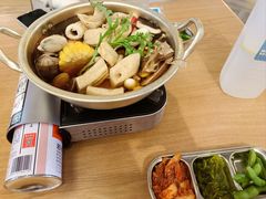 -WOW LUCKY创意韩料(龙阳广场店)