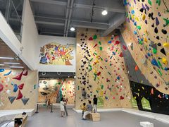 -ROCKPLUS攀岩馆(环宇城店)