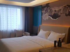 -爱舍海岸酒店(香港中路五四广场店)