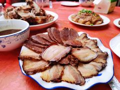 老腊肉香肠-周血旺老店