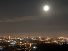 -鬼笑石后山停车场